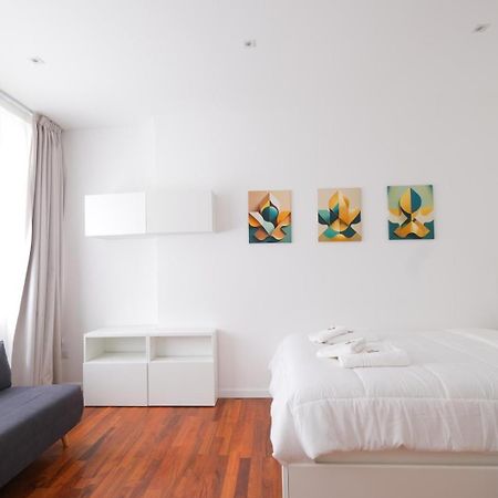 Ferienwohnung The Apulian Loft II Bari - Via Celentano Exterior foto